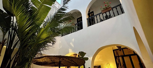 Riad Dar Awil