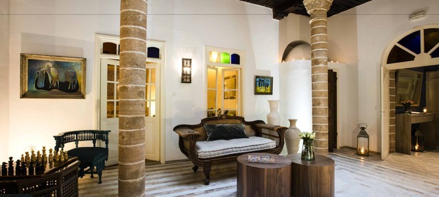 Riad Emotion