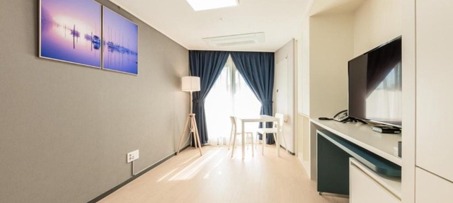 Risen Ocean Park Hotel