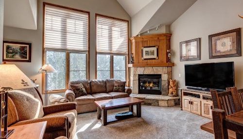 Riverbend Lodge 201 by Great Western Lodging