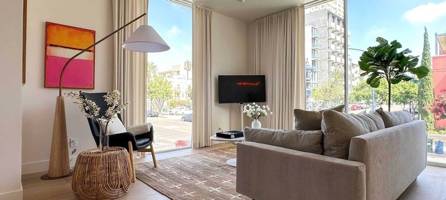 Rooftop w/Views: Modern Little Italy Townhome
