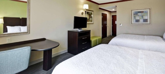 Room w/ Refined Elegance! Best for Groups!