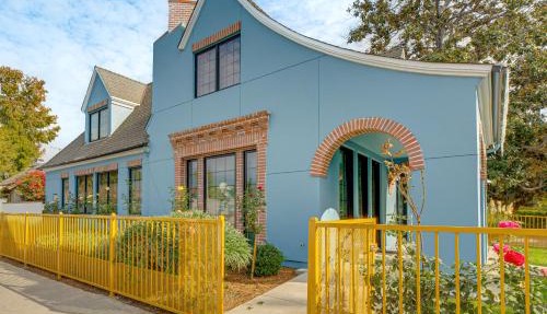 Rose Bowl, New Pasadena Home Steps to Old Town