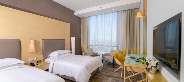 Rotana Corniche