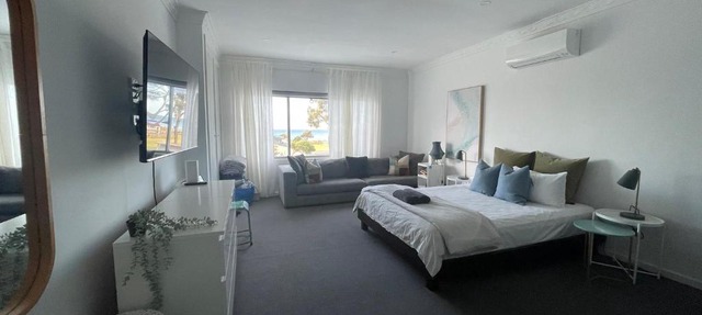 Rye Pier Apartment