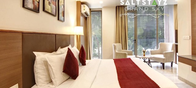 Saltstayz Select - Unitech Cyber Park & Sector 39