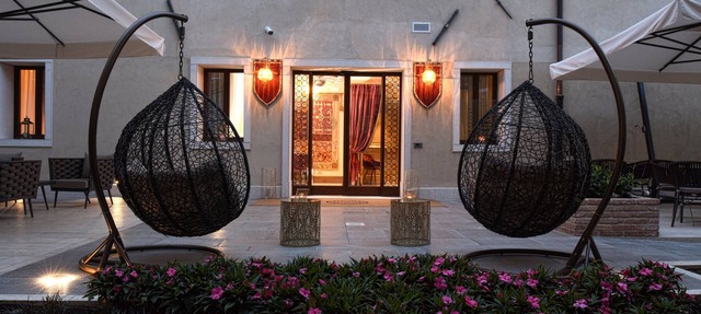 Santa Croce Boutique Hotel