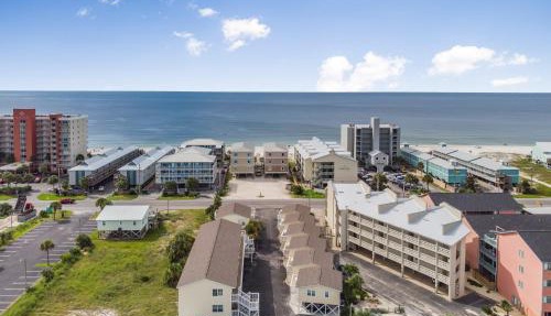 Sea & Sun 204 by Vacation Homes Collection