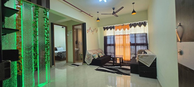 Sea view 26th floor comfortable Soothing apartment with AC in bedroom Mumbai
