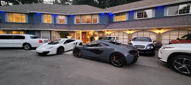 Seattle Golden Millionaire Mansion