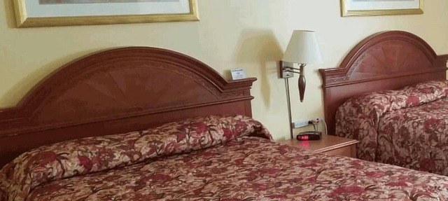 Select Inn