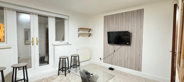 Serene River View 2bed near Canary Wharf O2 Excel