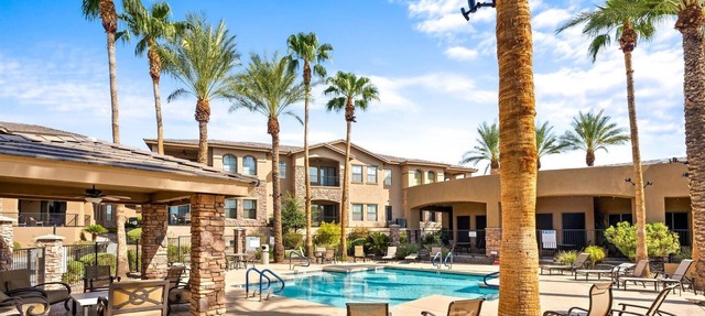 Shared Poolside Fun~Hot Tub~Gym & More