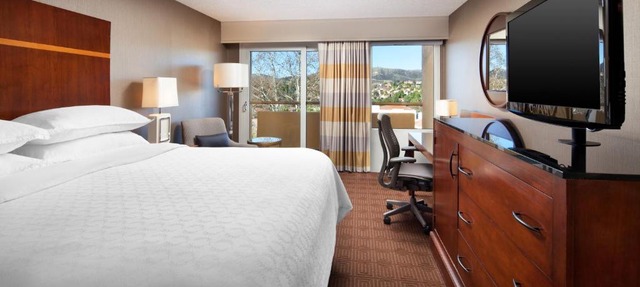 Sheraton Agoura Hills Hotel