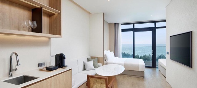 Shillamonogram Gangneung Residence