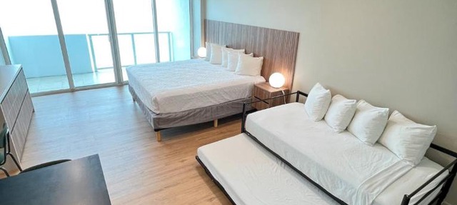 Shine Suites Balcony Studio 6