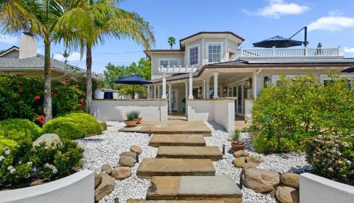 Shoreline Splendor by Paradise Retreats