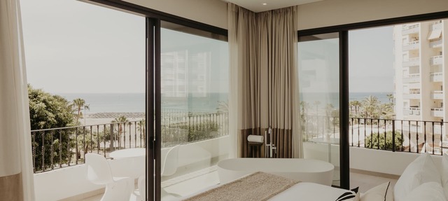 Silken Comfy Studios Hotel