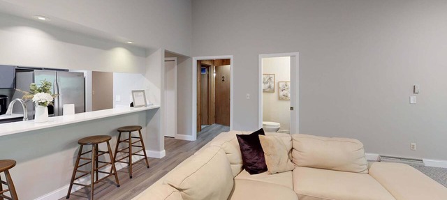 Single-level condo with a full kitchen, & washer/dryer