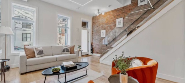 Sleeps 12! Downtown-Entire home w/rooftop