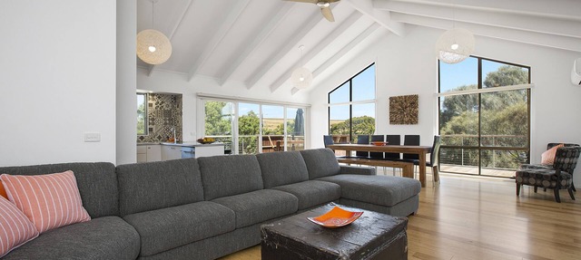 Smith Beach Getaways Beachwood House