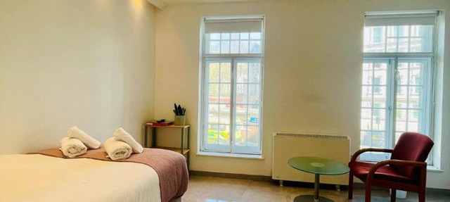 Smithfield St Paul Farringdon Central London Apartment