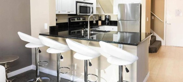 Space Needle Downtown Modern Top Story Penthouse