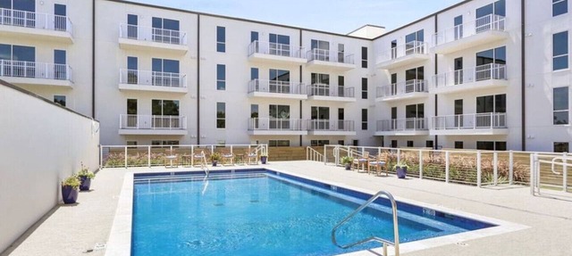 Spacious 2 Bedroom Condo In Bywater New Orleans!