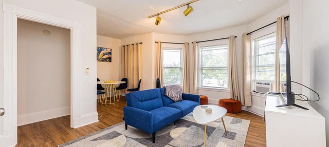 Spacious 3BR Family Flat Near Encore Assembly Row