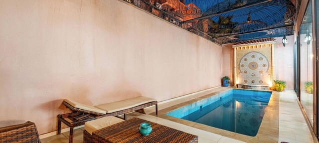 Spacious 5-bedroom villa in charming Marrakech with WiFi, AC, Private Pool