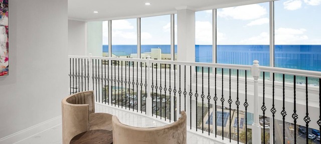 Spacious 6-bedroom luxury condo at Emerald Coast with resort amenities