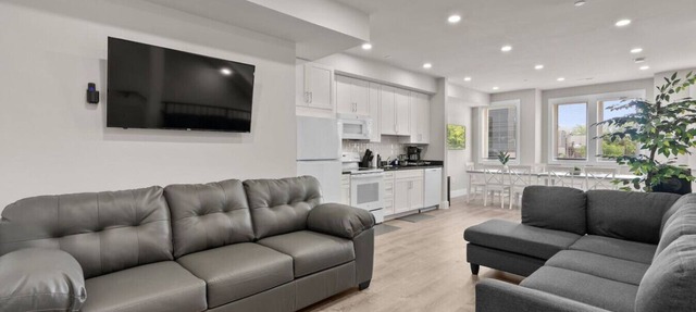Spacious 6BedroomHome+GarageParking+H StCorridorDC