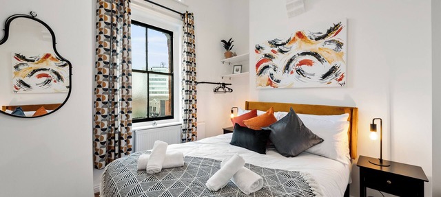 Spacious City Apartment in Birmingham