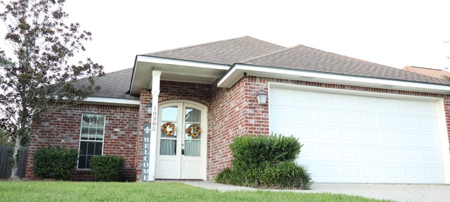 Spacious Denham Springs Getaway – Near Shopping, Dining & LSU!