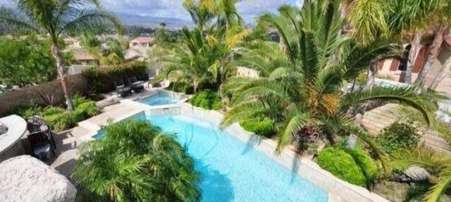 Spacious Luxury Home Pool/Spa/Views