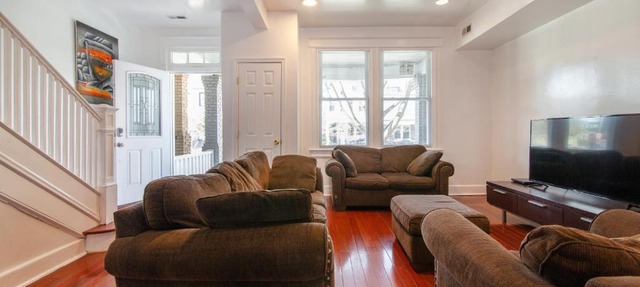 Spacious, Relaxing, 4 Bd 3.5 Ba Home In Petworth!