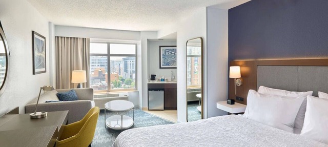 Spacious Room in D.C. l Near Convention Center & Metro Station