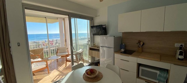 Spacious studio for 2 with parking, near beach - Barcarès