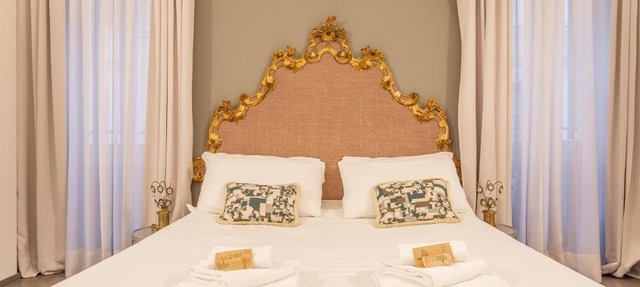 Spanish Steps DeLuxe Apartment