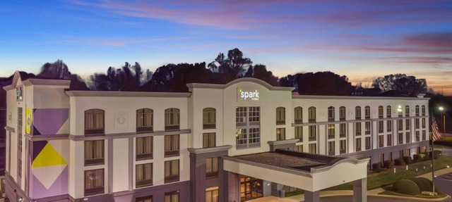 Spark By Hilton Charlotte Tyvola I-77