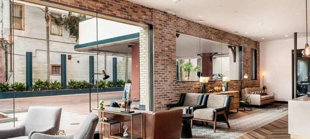St Charles Coach House, an Ascend Collection Hotel