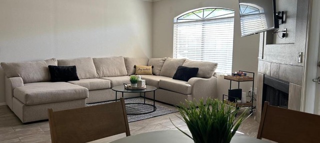 Stay in Style Scottsdale 1st Floor Condo