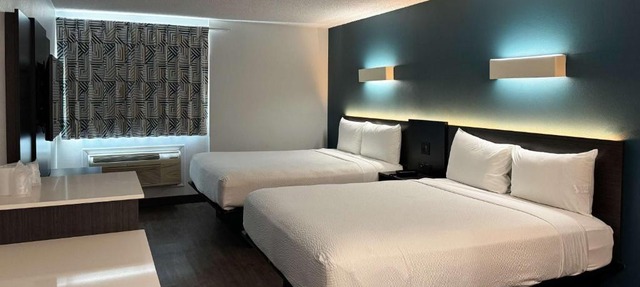 Studio 6 Suites Carson, CA