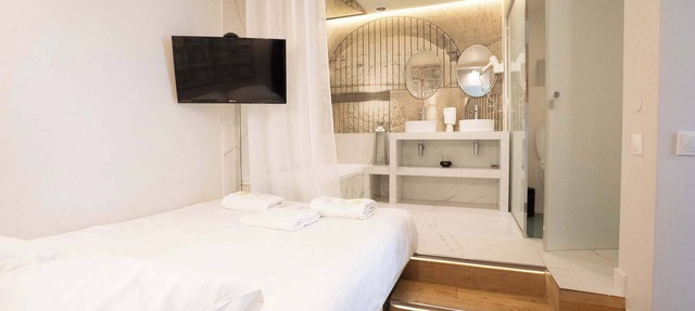 Studio cosy Love room - paris 18 -2P