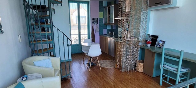 Studio duplex totally independent