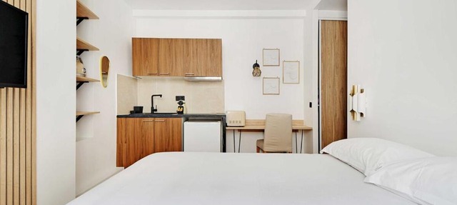 Studio-Suite 4 stars, 15m from Eiffel, Refined