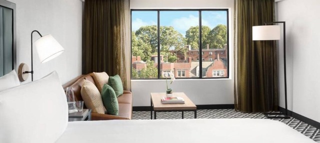 Studio Suite at Arcadian Hotel! Close to The Museum of Fine Arts, Boston