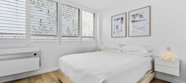 Studio3: Chic Bondi Abode with Pool & A/C