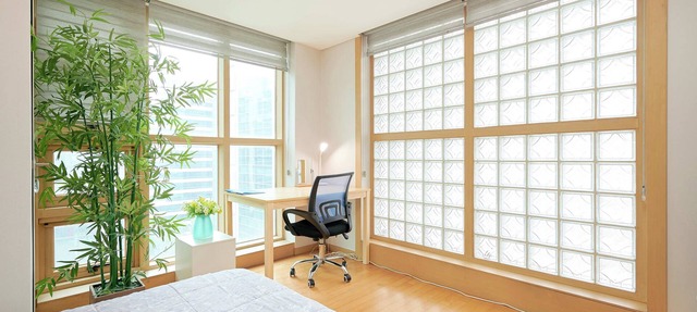 STUNNING 1-bedroom CORNER condo with Lots of Sunlight and your "Premier" Host!