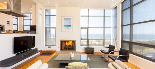 Stunning Panoramic Ocean Views Penthouse
